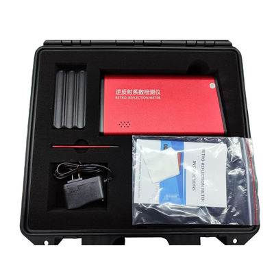 RS232 Interfejs komunikacyjny Urządzenie kalibracyjne licznika energii 6.0kg Masa brutto Dokładna i łatwa w obsłudze